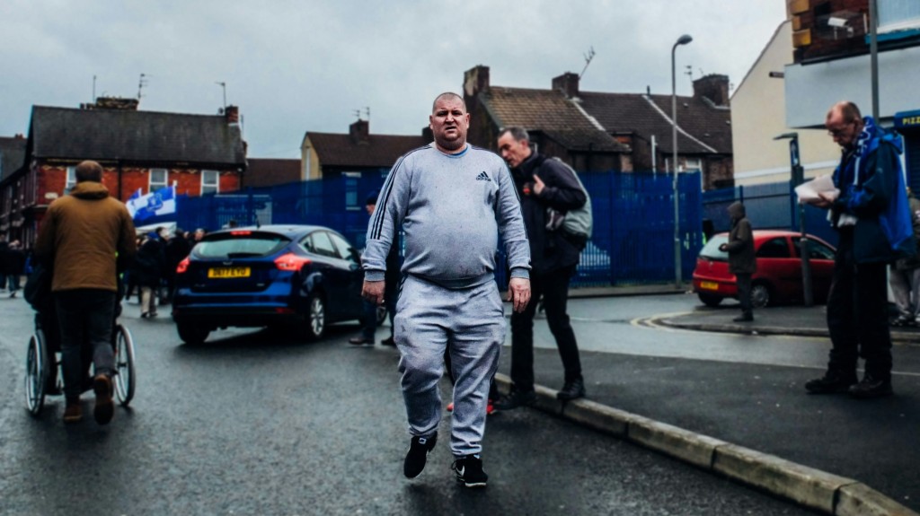 Man walking to lose belly fat